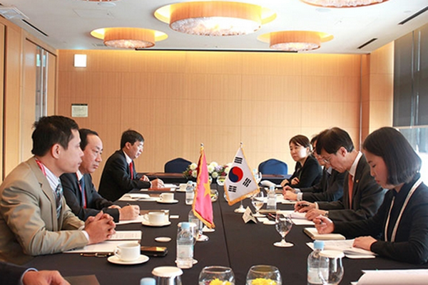 Hàn Quốc muốn chuyển giao công nghệ đường sắt tốc độ cao cho ViệtNam
 